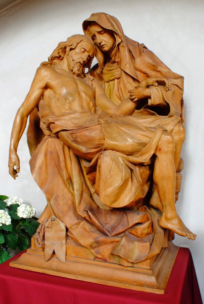 Pieta_zpstdfpmyyj.jpg