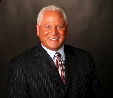 ken-lanci-studiojpg-19e36f16c410a7c8_large.jpg
