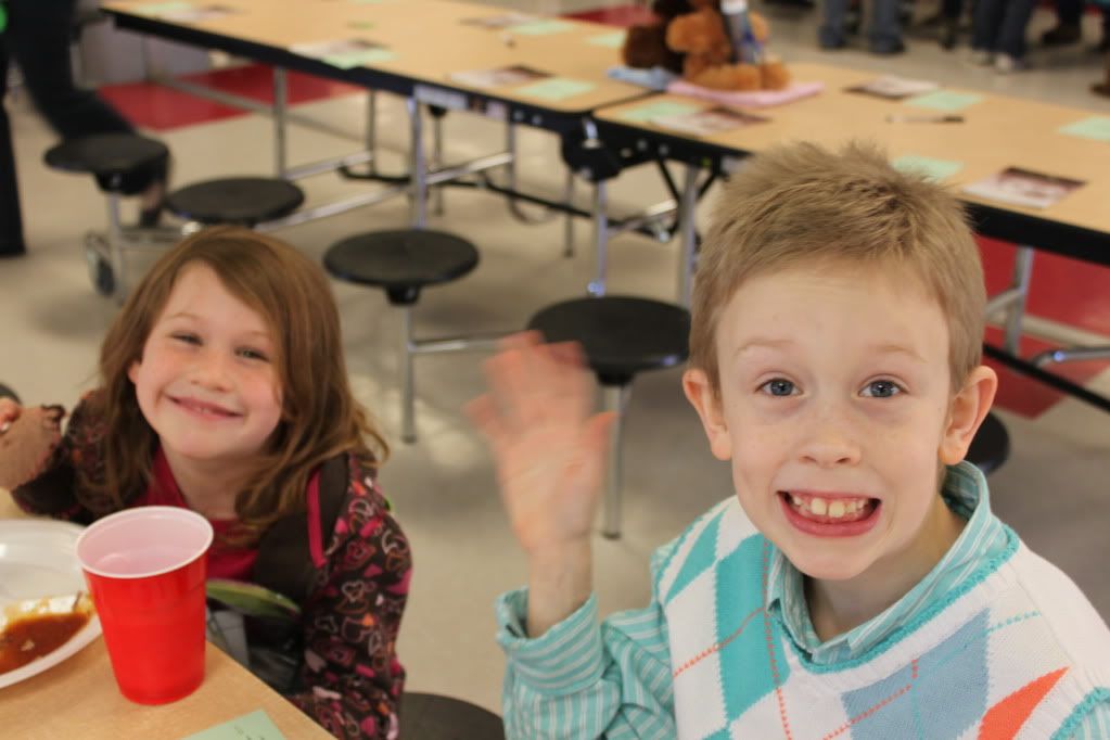 Children eating BBQ