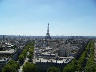 DIA 5--> MONTMARE+ARCO DE TRIUNFO+CHAMPS ELYSSES+POMPIDOU+PALAIS ROYAL - Paris en 5 dias (<26) (21)
